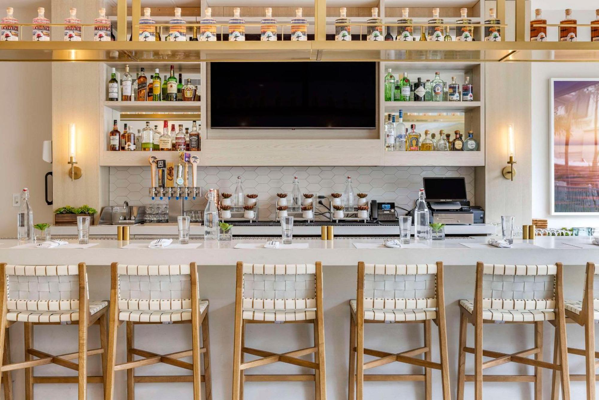 Cambria Hotel Calabasas - Malibu Exteriör bild